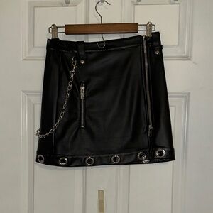 Dollskill (horoscopes) chain skirt